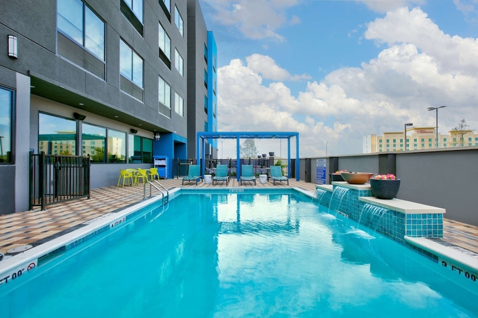 Imagen de la piscina del Hotel Tru By Hilton San Antonio At The Rim, Tx. Foto 18