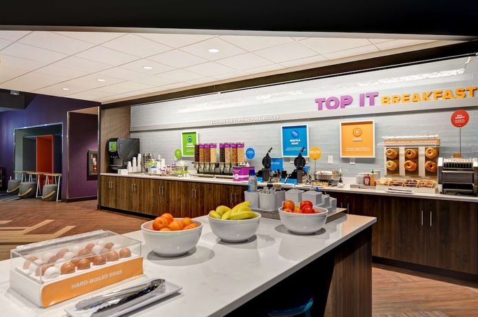 Imagen del bar/restaurante del Hotel Tru By Hilton Spokane Valley, WA. Foto 4