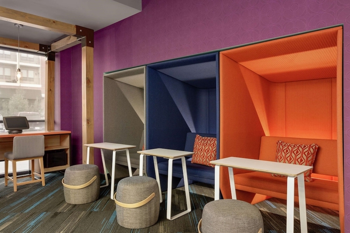 Imagen de los interiores del Hotel Tru By Hilton St. Charles St. Louis, Mo. Foto 15