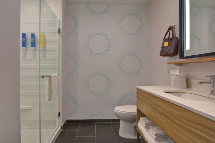 Imagen de la habitación del Hotel Tru By Hilton St. Petersburg Downtown Central Ave. Foto 3