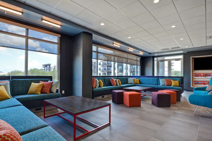 Imagen de los interiores del Hotel Tru By Hilton St. Petersburg Downtown Central Ave. Foto 17