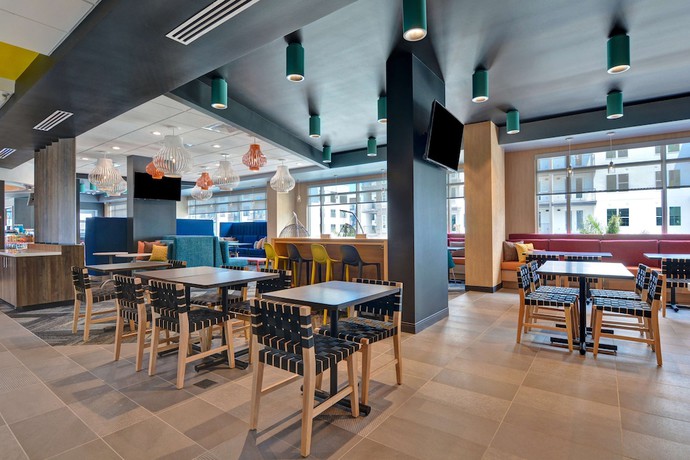 Imagen de los interiores del Hotel Tru By Hilton St. Petersburg Downtown Central Ave. Foto 20