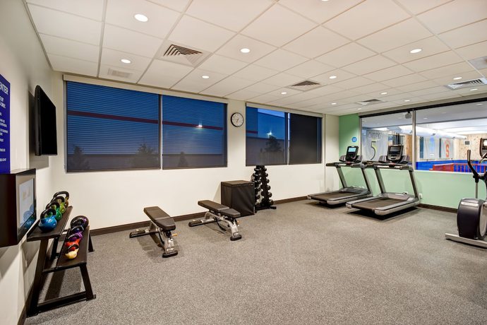 Imagen de los interiores del Hotel Tru By Hilton Syracuse-Camillus. Foto 17