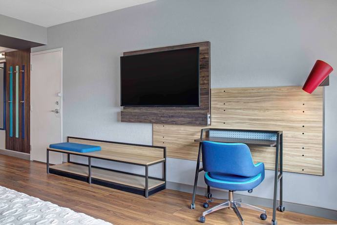 Imagen de la habitación del Hotel Tru By Hilton Toronto Airport West. Foto 6