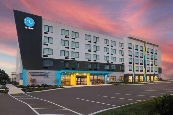 Imagen general del Hotel Tru By Hilton Toronto Airport West. Foto 1