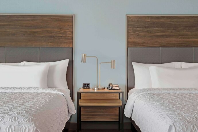 Imagen de la habitación del Hotel Tru By Hilton Toronto Airport West. Foto 12