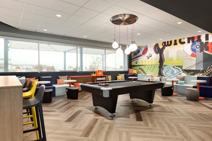 Imagen de los interiores del Hotel Tru By Hilton Wichita Northeast. Foto 13