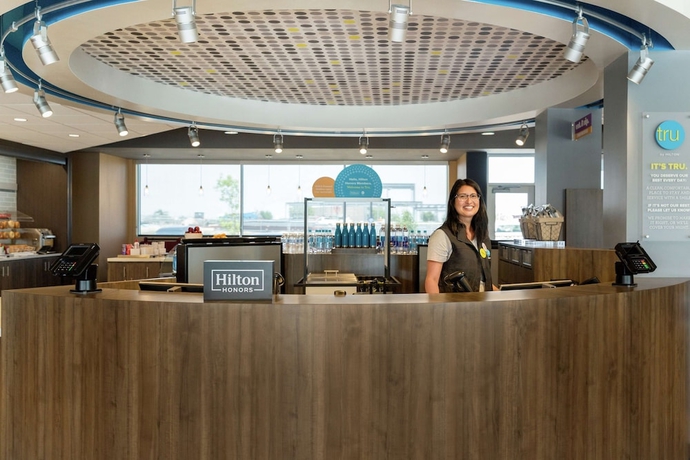 Imagen de los interiores del Hotel Tru By Hilton Wichita Northeast. Foto 19