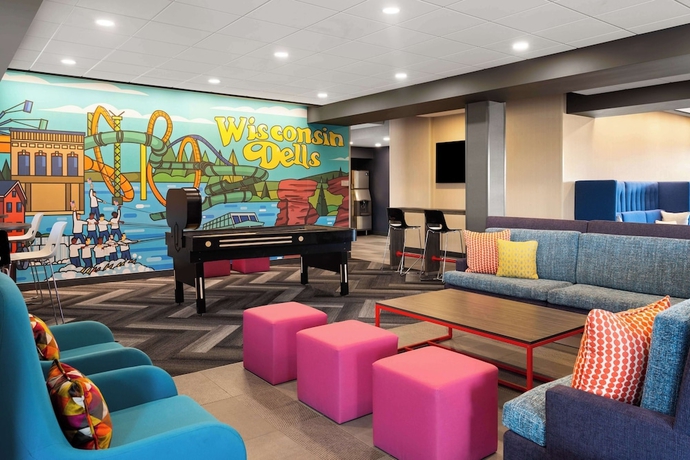 Imagen de los interiores del Hotel Tru By Hilton Wisconsin Dells. Foto 17