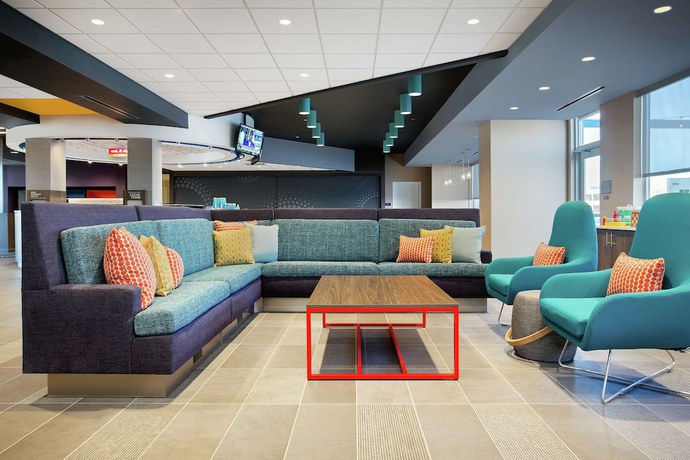 Imagen de los interiores del Hotel Tru by Hilton Audubon Valley Forge. Foto 14