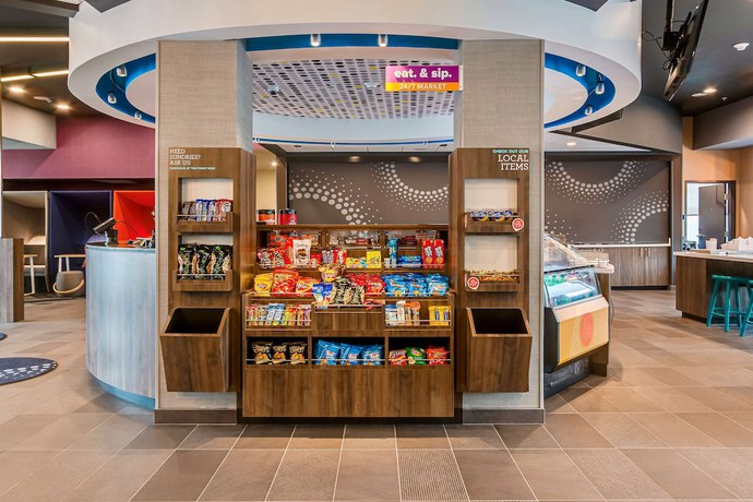 Imagen del bar/restaurante del Hotel Tru by Hilton Clarksville, TN. Foto 2