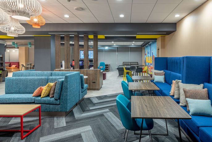 Imagen de los interiores del Hotel Tru by Hilton Dallas Downtown Market Center. Foto 16