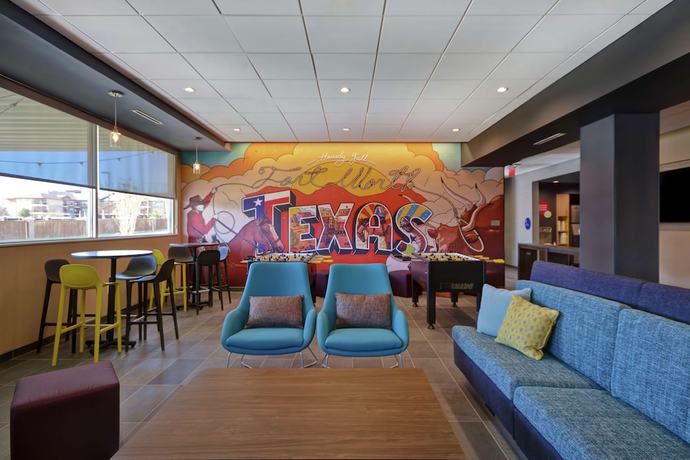 Imagen de los interiores del Hotel Tru by Hilton Fort Worth Fossil Creek. Foto 14