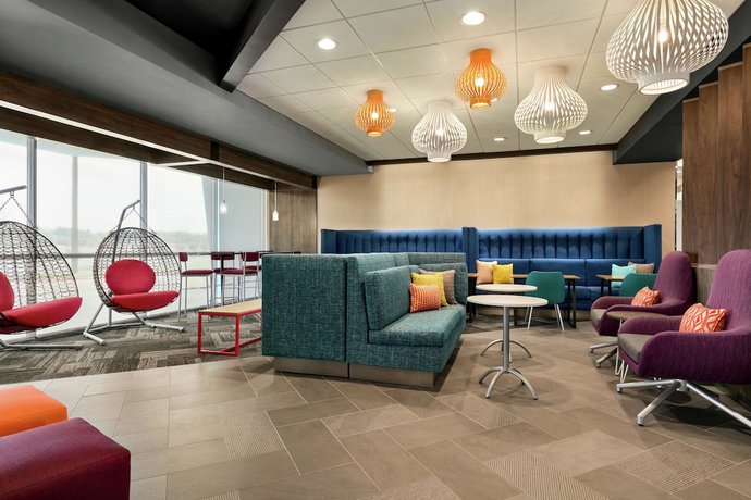 Imagen de los interiores del Hotel Tru by Hilton Longview. Foto 20