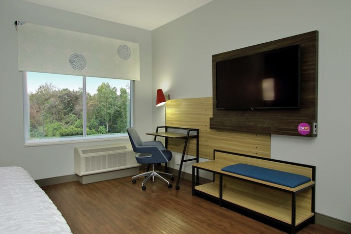 Imagen de la habitación del Hotel Tru by Hilton Mobile. Foto 5