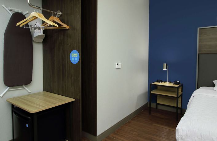 Imagen de la habitación del Hotel Tru by Hilton Mobile. Foto 11