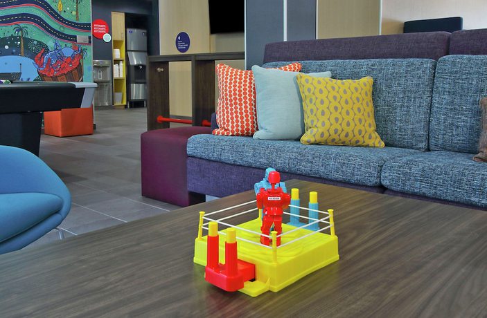 Imagen de los interiores del Hotel Tru by Hilton Mobile. Foto 20