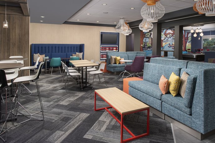 Imagen de los interiores del Hotel Tru by Hilton Mt Pleasant Charleston. Foto 15