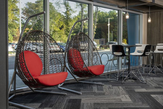 Imagen de los interiores del Hotel Tru by Hilton Mt Pleasant Charleston. Foto 16