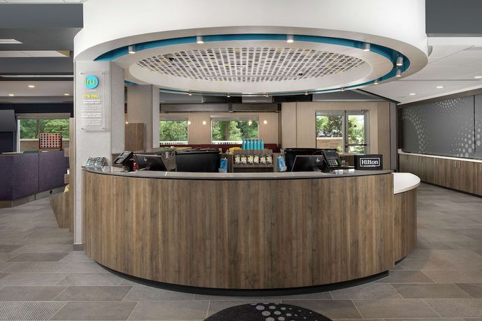 Imagen de los interiores del Hotel Tru by Hilton Mt Pleasant Charleston. Foto 19