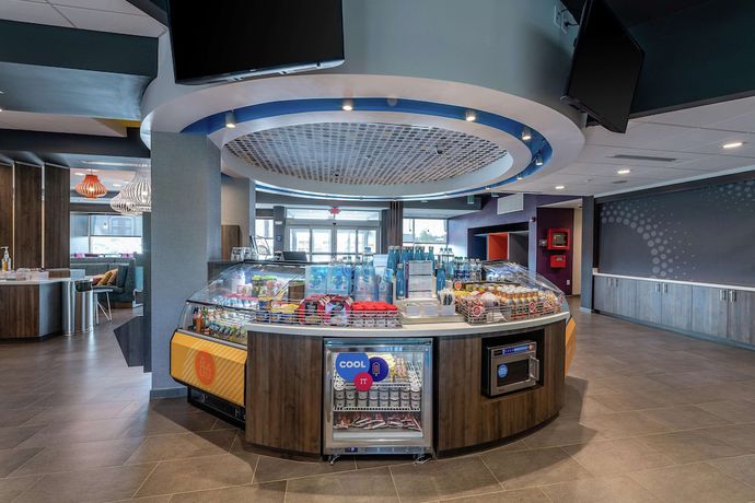 Imagen de los interiores del Hotel Tru by Hilton Orangeburg. Foto 17