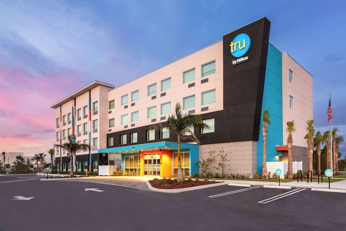 Imagen general del Hotel Tru by Hilton Port St. Lucie Tradition. Foto 1
