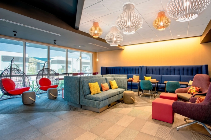 Imagen de los interiores del Hotel Tru by Hilton Port St. Lucie Tradition. Foto 14