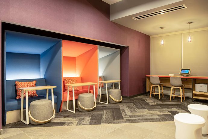 Imagen de los interiores del Hotel Tru by Hilton Rock Hill. Foto 16