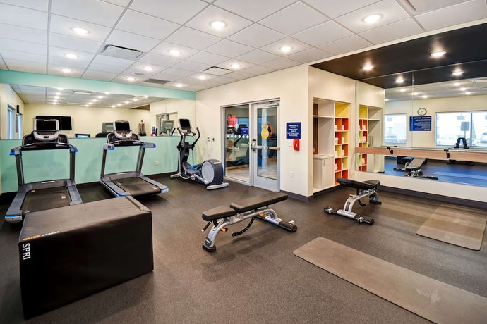 Imagen de los interiores del Hotel Tru by Hilton Salt Lake City Airport. Foto 18