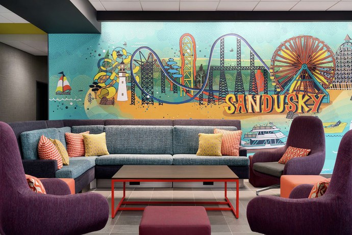 Imagen de los interiores del Hotel Tru by Hilton Sandusky, OH. Foto 20
