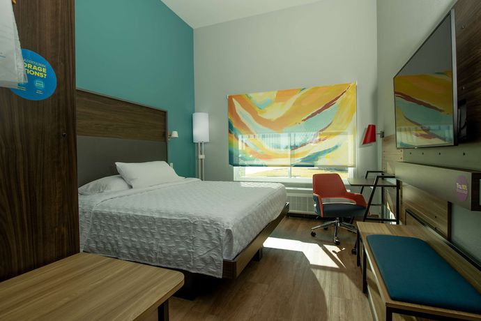 Imagen de la habitación del Hotel Tru by Hilton The Colony Dallas. Foto 10