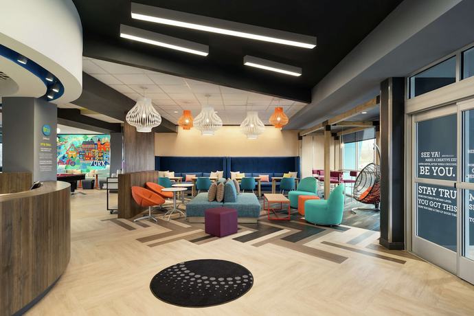 Imagen de los interiores del Hotel Tru by Hilton York. Foto 18