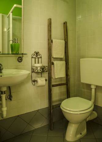 Imagen de la habitación del Hotel Trubarjev Art Boutique. Foto 11