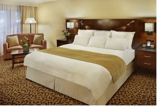 Imagen de la habitación del Hotel Trumbull Marriott Shelton. Foto 3