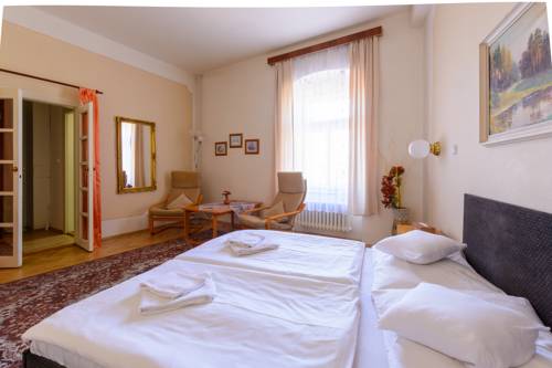 Imagen de la habitación del Hotel Trumf. Foto 7