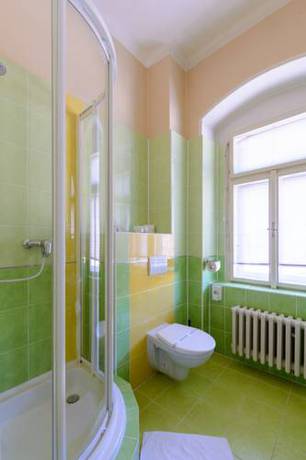 Imagen de la habitación del Hotel Trumf. Foto 14