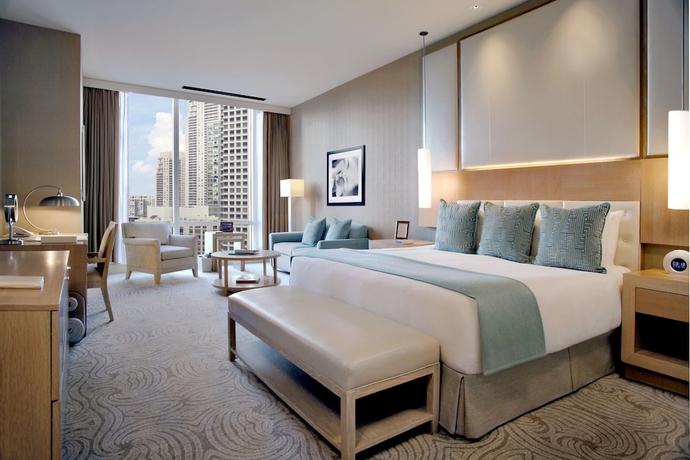Imagen de la habitación del Hotel Trump International and Tower Chicago. Foto 16