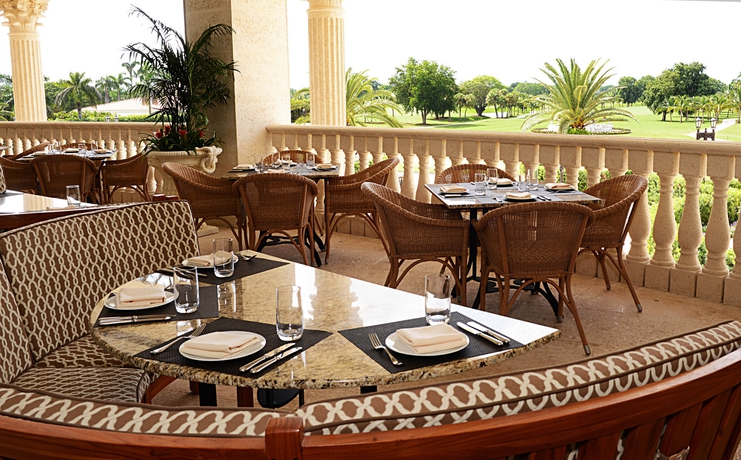 Imagen del bar/restaurante del Hotel Trump National Doral Miami. Foto 8