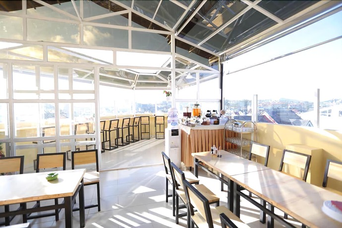 Imagen del bar/restaurante del Hotel Trung Nhan. Foto 2