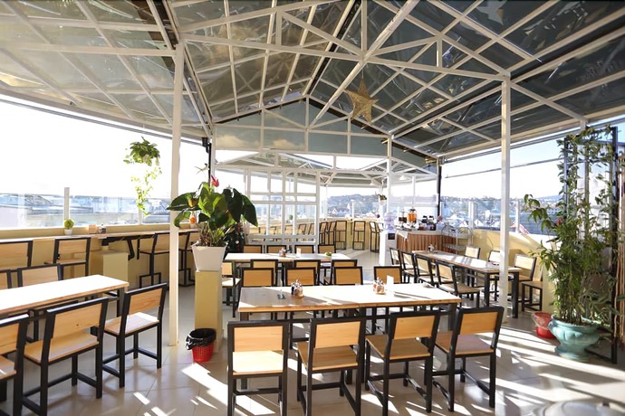 Imagen del bar/restaurante del Hotel Trung Nhan. Foto 4