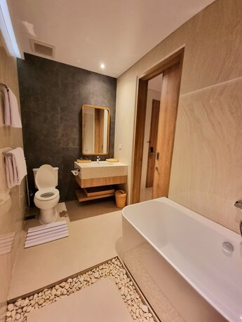 Imagen general del Hotel Truntum Boutique Mandalika. Foto 12