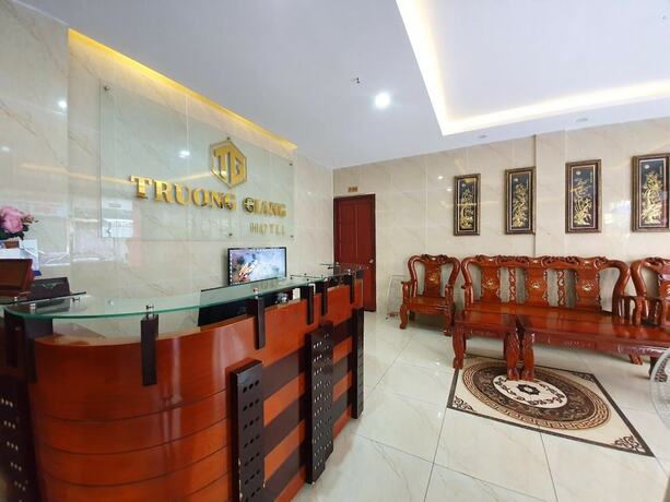 Imagen general del Hotel Truong Giang. Foto 12