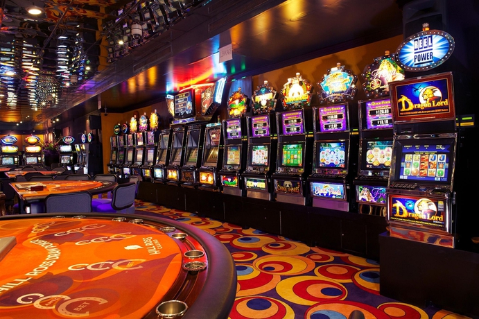 Imagen de los interiores del Hotel Trupial and Casino. Foto 10