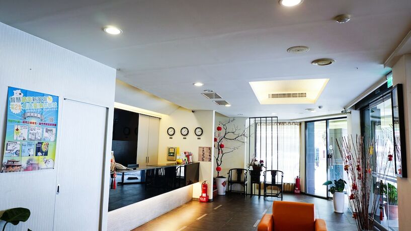 Imagen de los interiores del Hotel Trust. Foto 38