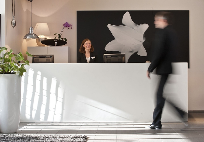 Imagen de los interiores del Hotel Tryp By Wyndham Berlin Am Kudamm. Foto 16