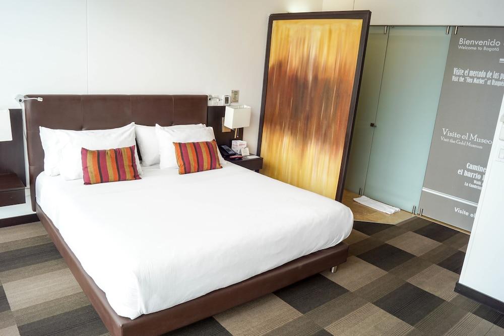 Imagen de la habitación del Hotel Tryp By Wyndham Bogotá Usaquén. Foto 5