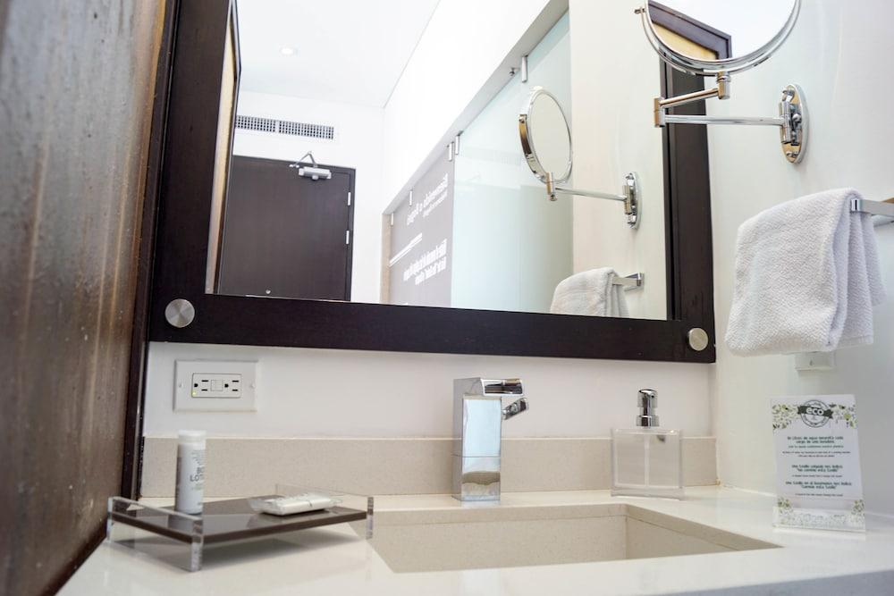 Imagen general del Hotel Tryp By Wyndham Bogotá Usaquén. Foto 2