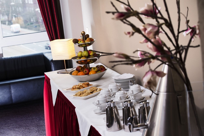 Imagen de los interiores del Hotel Tryp By Wyndham Bremen Airport. Foto 15