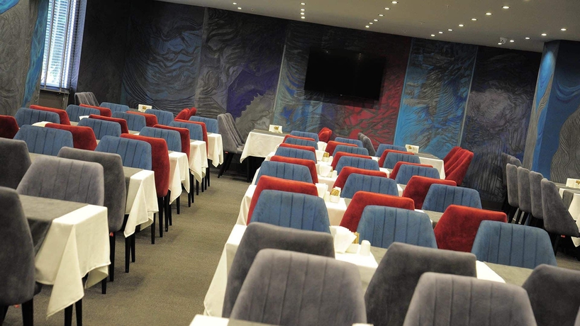 Imagen de los interiores del Hotel Tryp By Wyndham Istanbul Sancaktepe. Foto 20