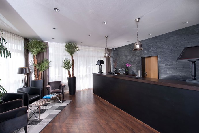 Imagen de los interiores del Hotel Tryp By Wyndham Lübeck Aquamarin. Foto 19